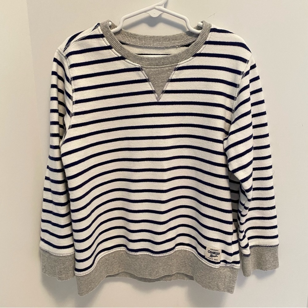 OshKosh B'gosh Boy's Long Sleeve Navy & White Stripe Top Size 7